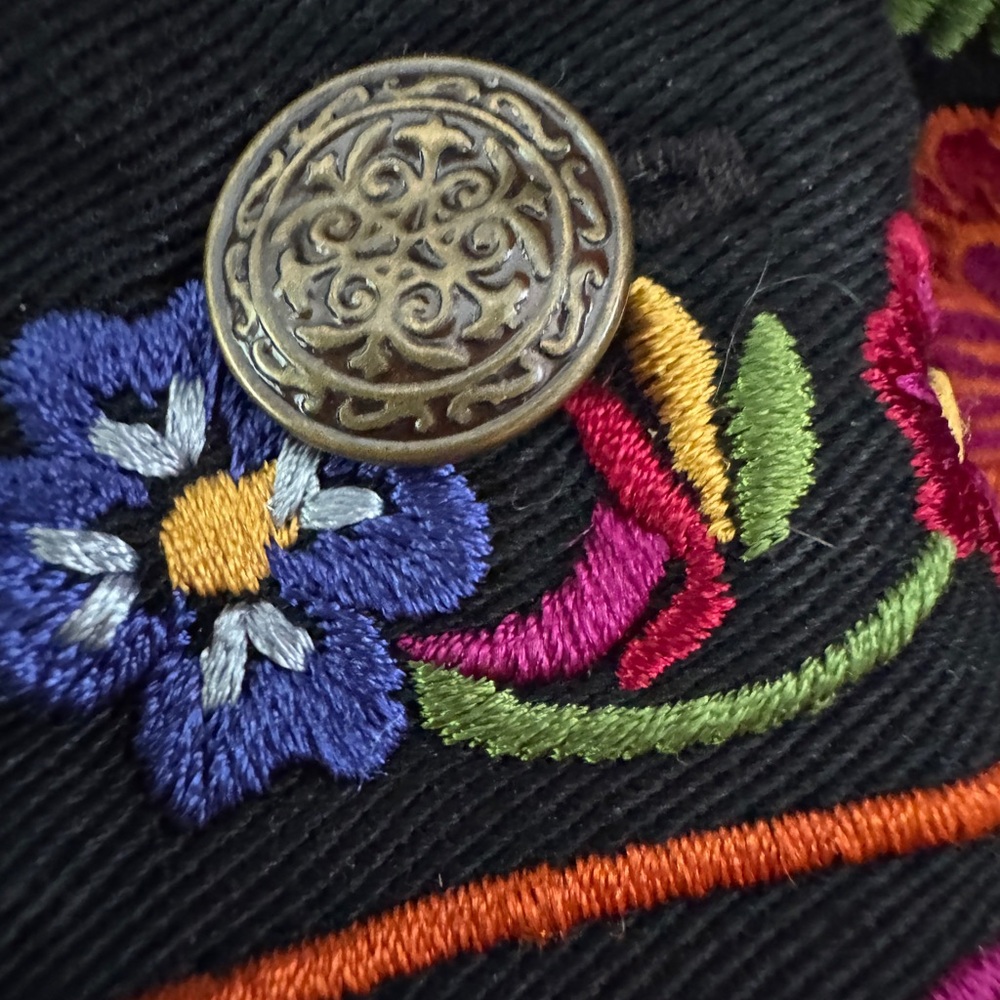 Embroidered Black Denim Jacket Pockets Full Zip , Craft Cuff Buttons Sz  Large - Picture 7 of 10